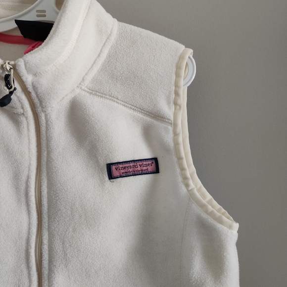 Vineyard Vines White Fleece Vest Size Small 7-8 - Picture 3 of 7
